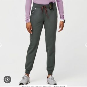 Figs Bonsai Zamora jogger scrub pants